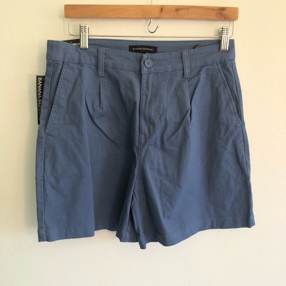 Banana Republic Women's Pleat Front Shorts,  Blue, Size 6 Summer Travel Casual
